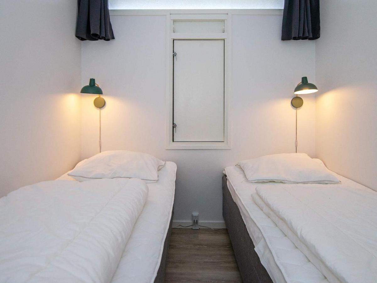 4 Person Holiday Home On A Holiday Park In Fanø Екстериор снимка