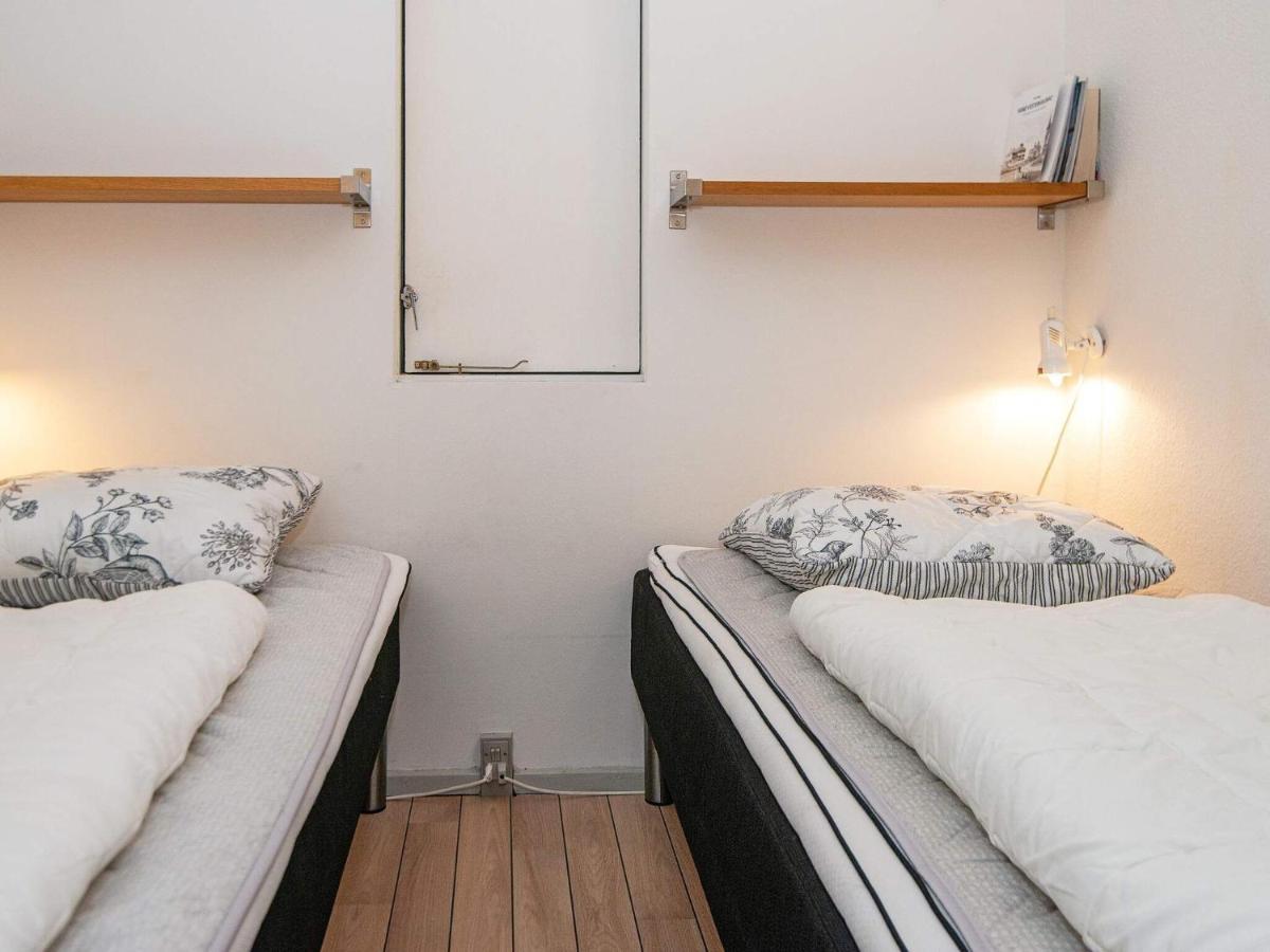 4 Person Holiday Home On A Holiday Park In Fanø Екстериор снимка